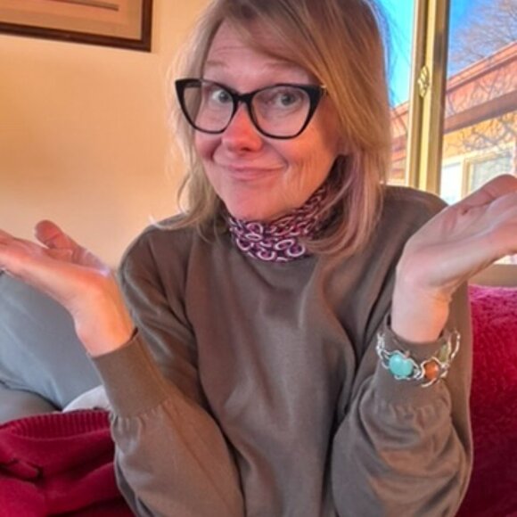 Meet your Posher, Ali - Picture 3 of 6